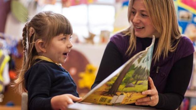 lady tutoring child strugging with learning Hope Tutoring Brisbane for kids with learning difficulties